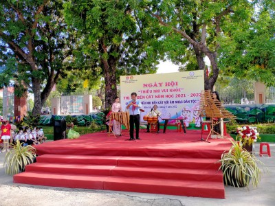 Ngày hội " Thiếu nhi Bến Cát với âm nhạc dân tộc" -Tổ chức tại TH Trần Quốc Tuấn