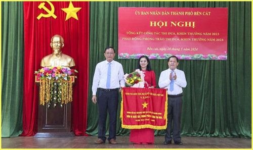 Trường TH Trần Quốc Tuấn (Tp.Bến Cát): Lá cờ đầu phong trào thi đua “Dạy tốt, học tốt”