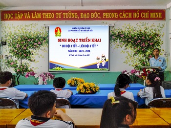 Ban chỉ huy dự triển khai