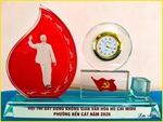 CHI BỘ TRƯỜNG TH TRẦN QUỐC TUẤN VINH DỰ NHẬN GIẤY KHEN TRONG HỌC TẬP VÀ LÀM THEO TT, ĐĐ, PC HỒ CHÍ MINH NĂM 2026 VÀ GIẢI BA HỘI THI “XÂY DỰNG KHÔNG GIAN VĂN HÓA HỒ CHÍ MINH”.